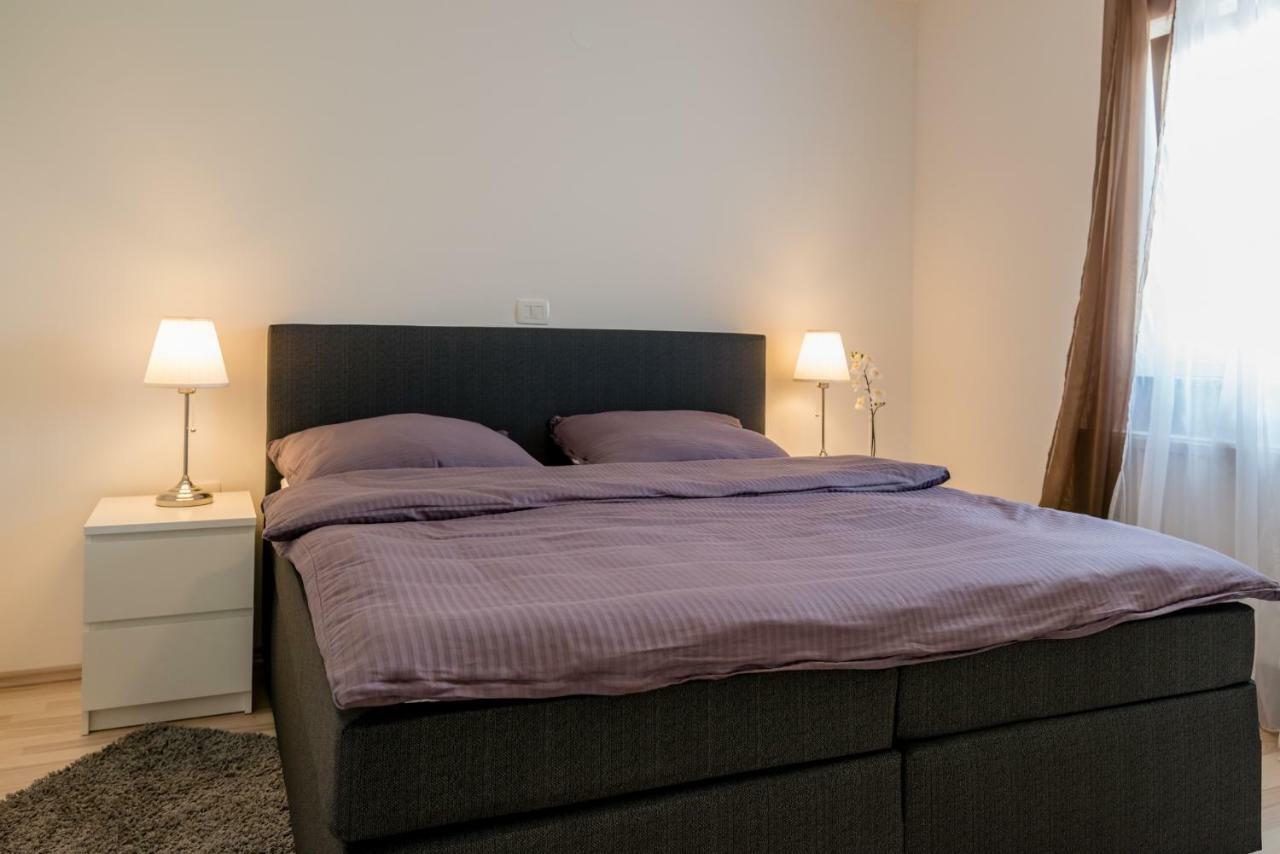 Ferienhaus Bucic Buje Bagian luar foto